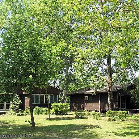 Campsite Balatontourist Vadvirag Camping & Bungalows