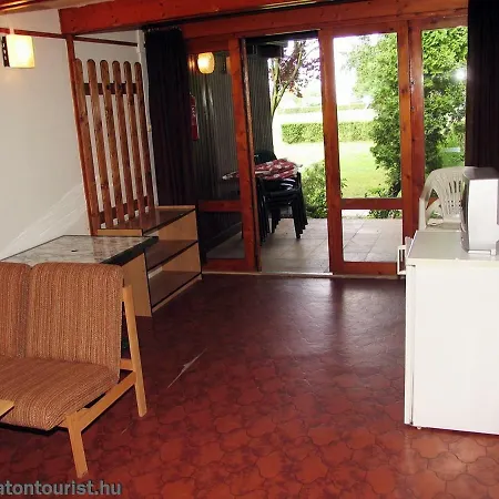 Campsite Balatontourist Vadvirag Camping & Bungalows