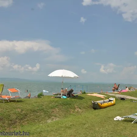 Balatontourist Vadvirag Camping & Bungalows